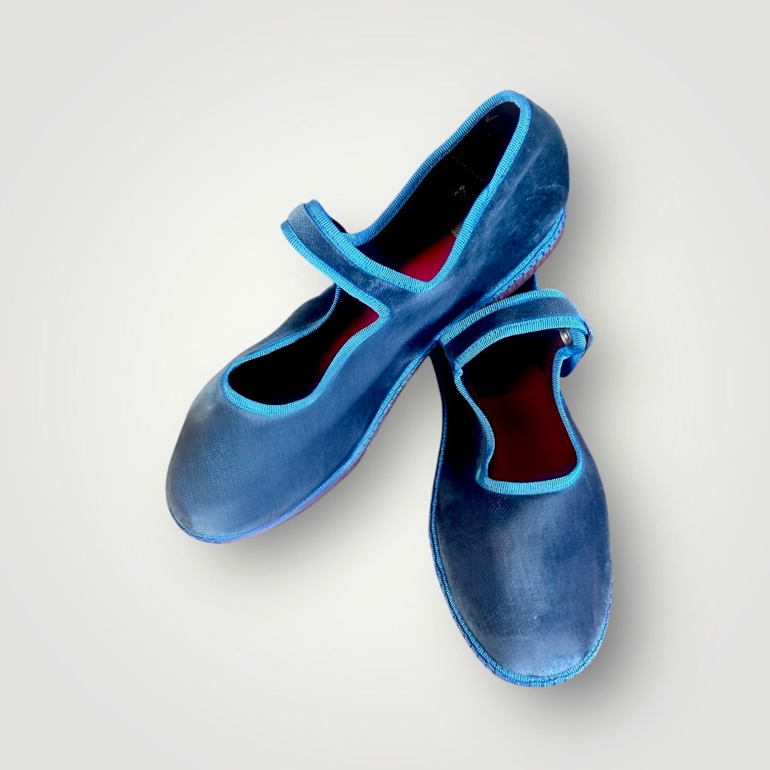Classic Merceditas Blue/ Vivo Light Blue