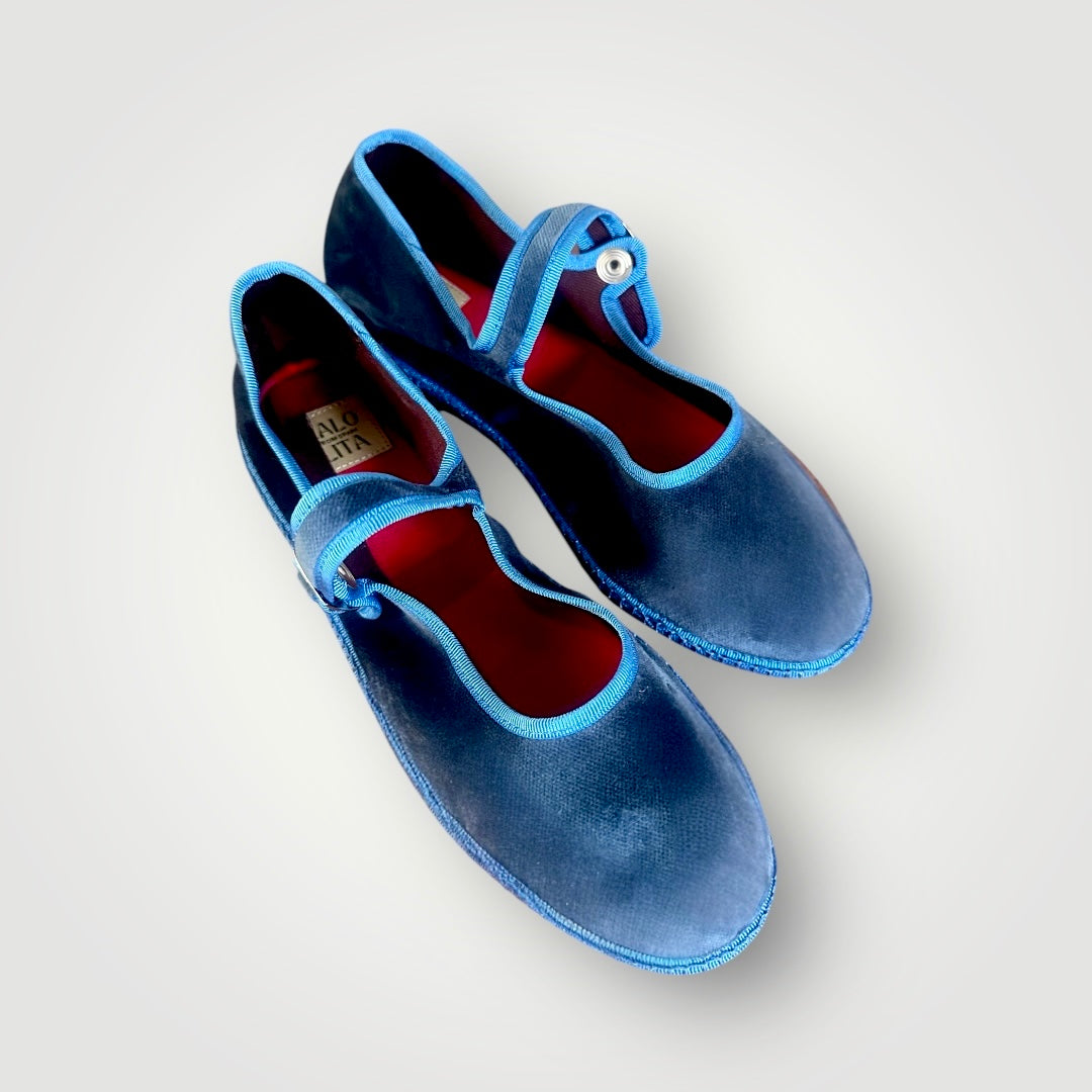 Classic Merceditas Blue/ Vivo Light Blue